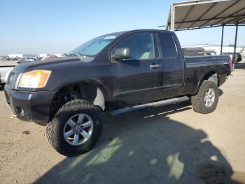  Salvage Nissan Titan