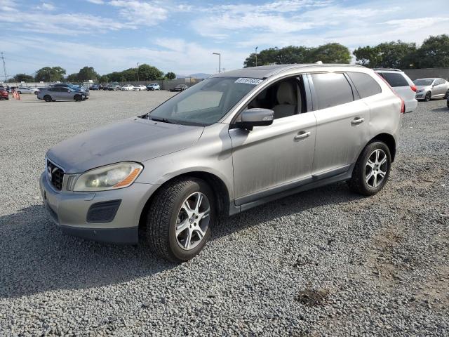  Salvage Volvo XC60