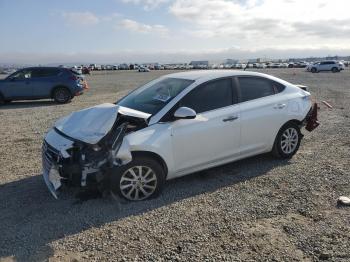  Salvage Hyundai ACCENT