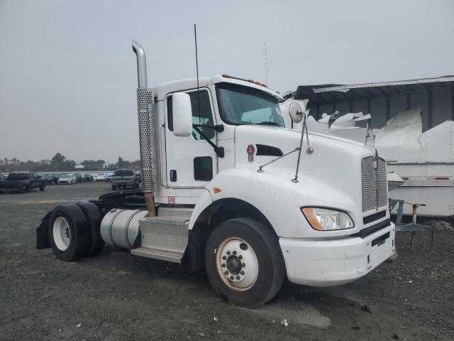  Salvage Kenworth T400a