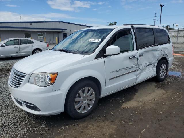  Salvage Chrysler Minivan