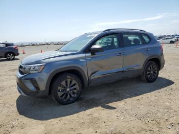  Salvage Volkswagen Taos