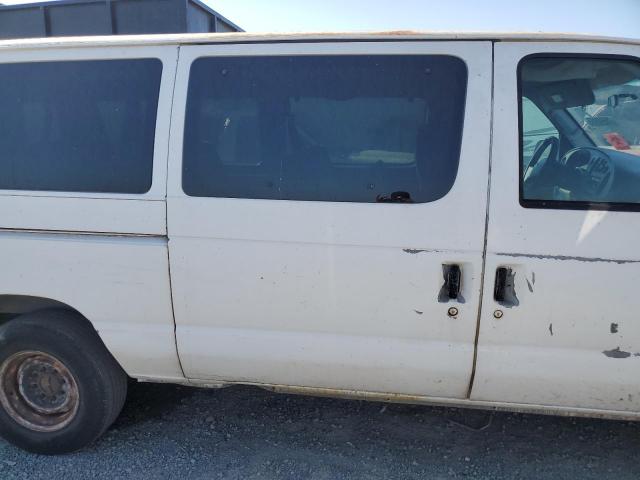 Ford Econoline E350 Super Duty Wagon Image 10