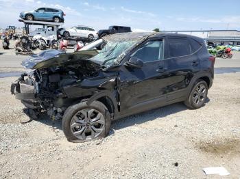  Salvage Kia Seltos