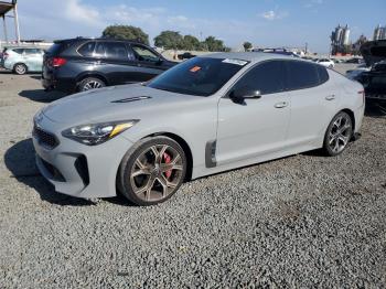  Salvage Kia Stinger