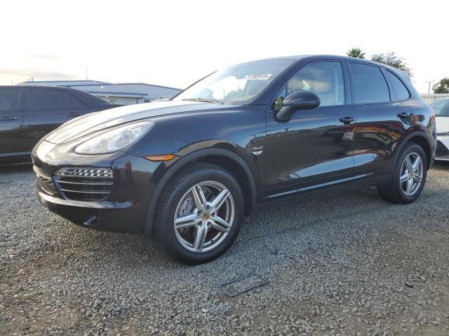  Salvage Porsche Cayenne