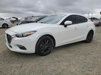  Salvage Mazda 3