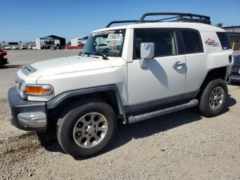  Salvage Toyota FJ Cruiser