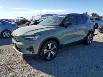  Salvage Volvo XC40