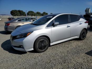  Salvage Nissan LEAF