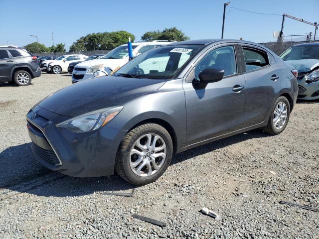  Salvage Toyota Yaris