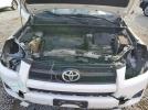 Toyota RAV4 Image 5