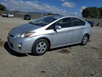  Salvage Toyota Prius