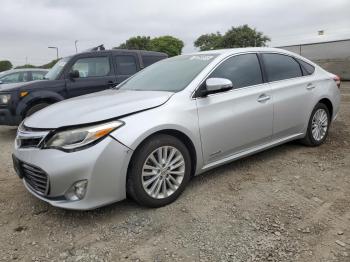 Salvage Toyota Avalon