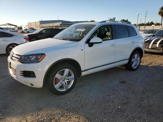  Salvage Volkswagen Touareg