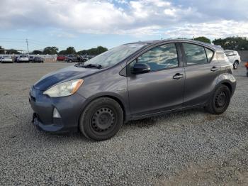  Salvage Toyota Prius