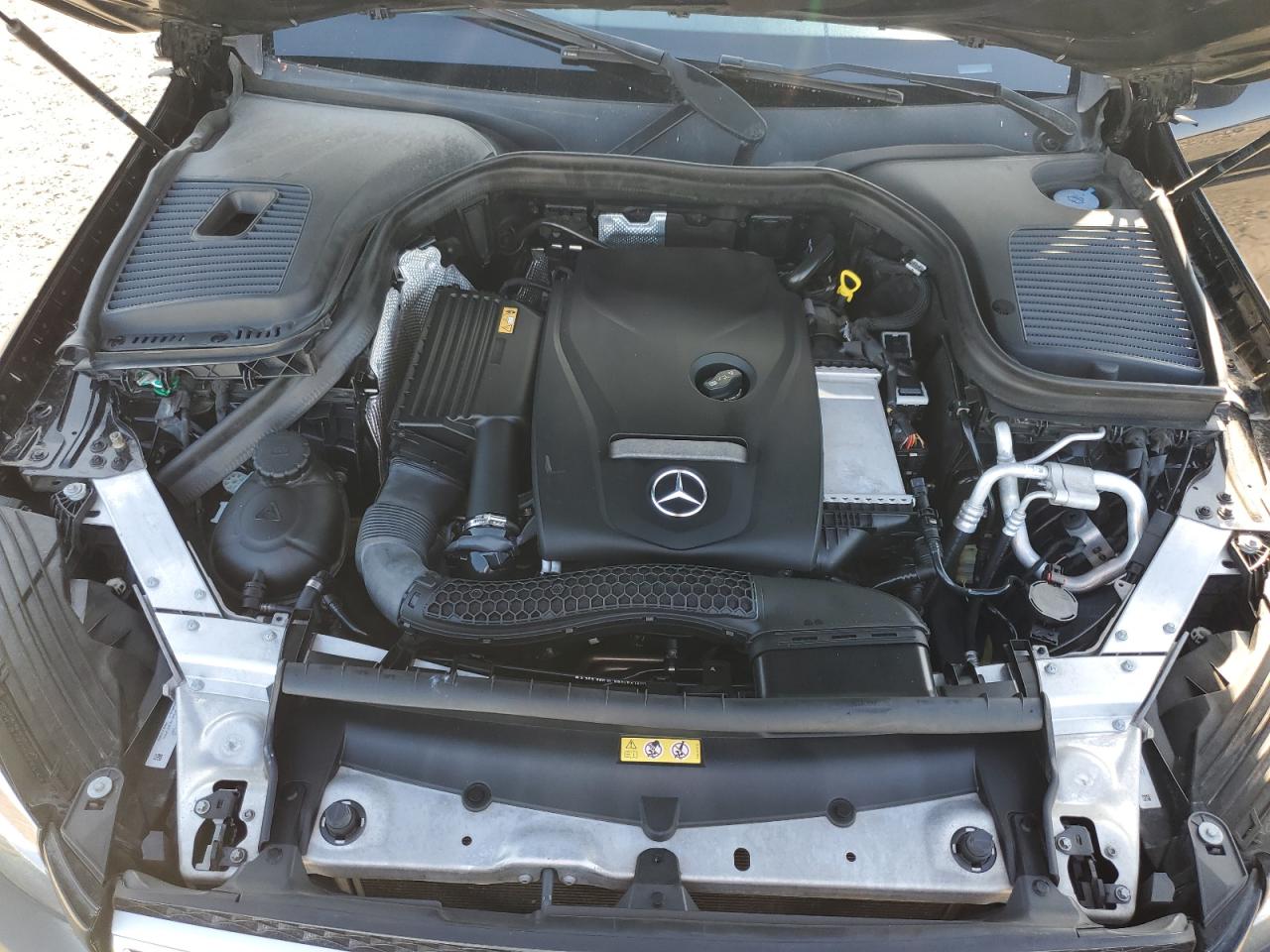 Mercedes-Benz GLC 300 Image 3