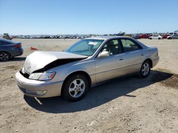  Salvage Lexus Es