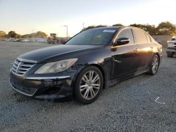  Salvage Hyundai Genesis