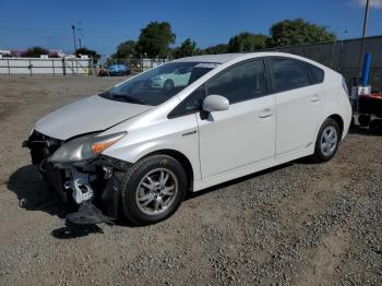  Salvage Toyota Prius