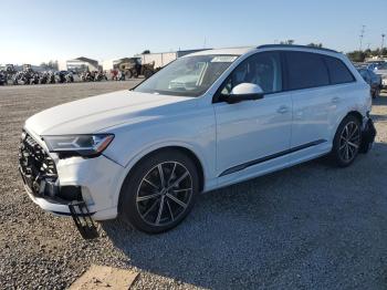  Salvage Audi Q7