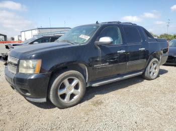  Salvage Chevrolet Avalanche