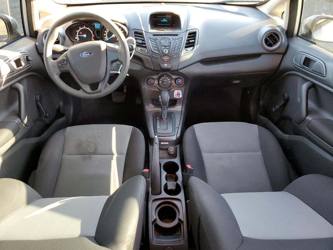 Ford Fiesta S Image 12