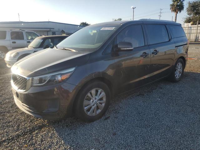  Salvage Kia Sedona