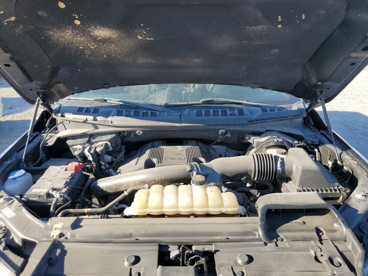 Ford F-150 Supercrew Image 9