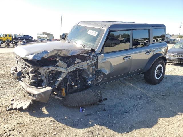  Salvage Ford Bronco