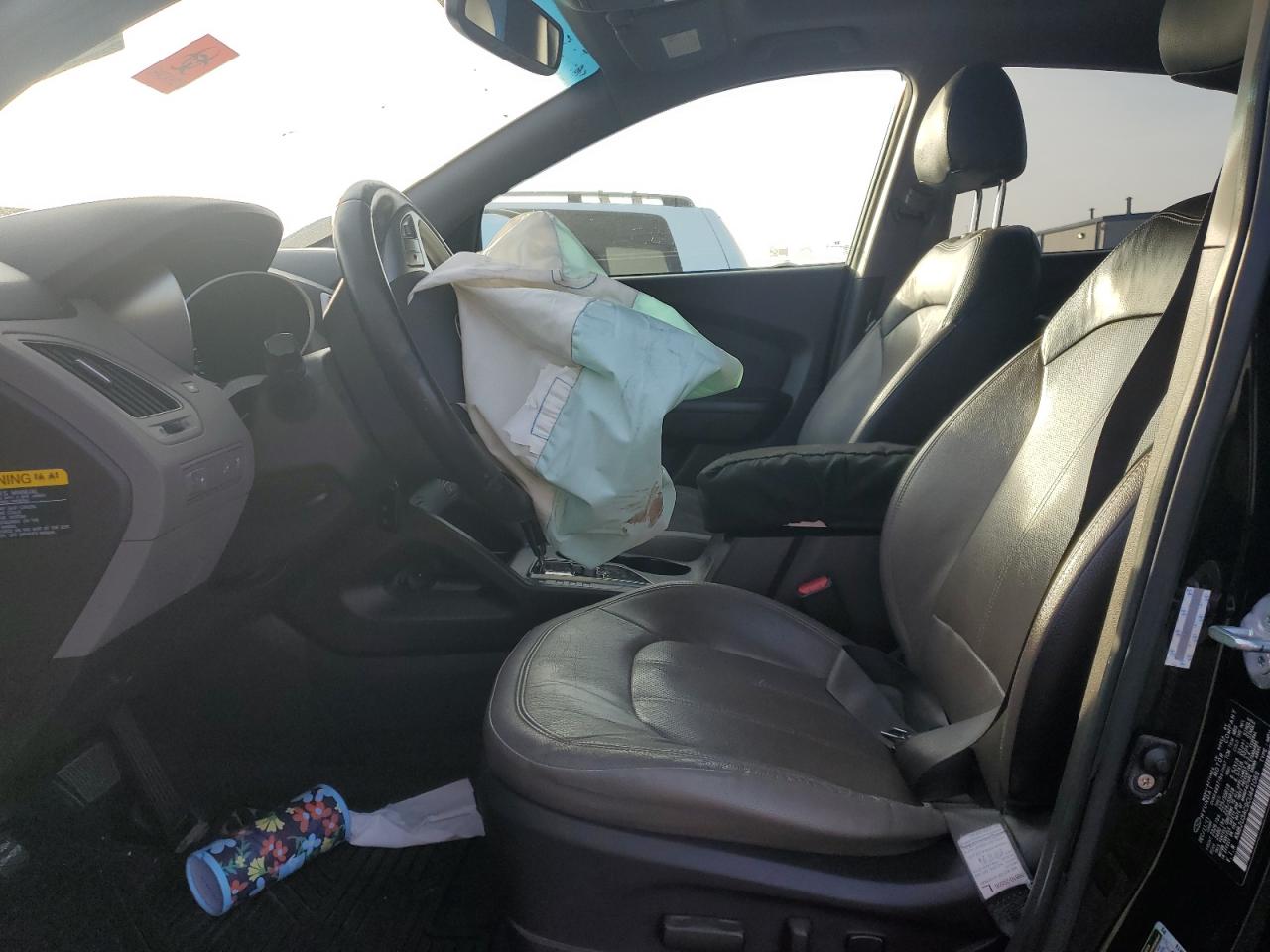 Hyundai TUCSON Gls Image 13