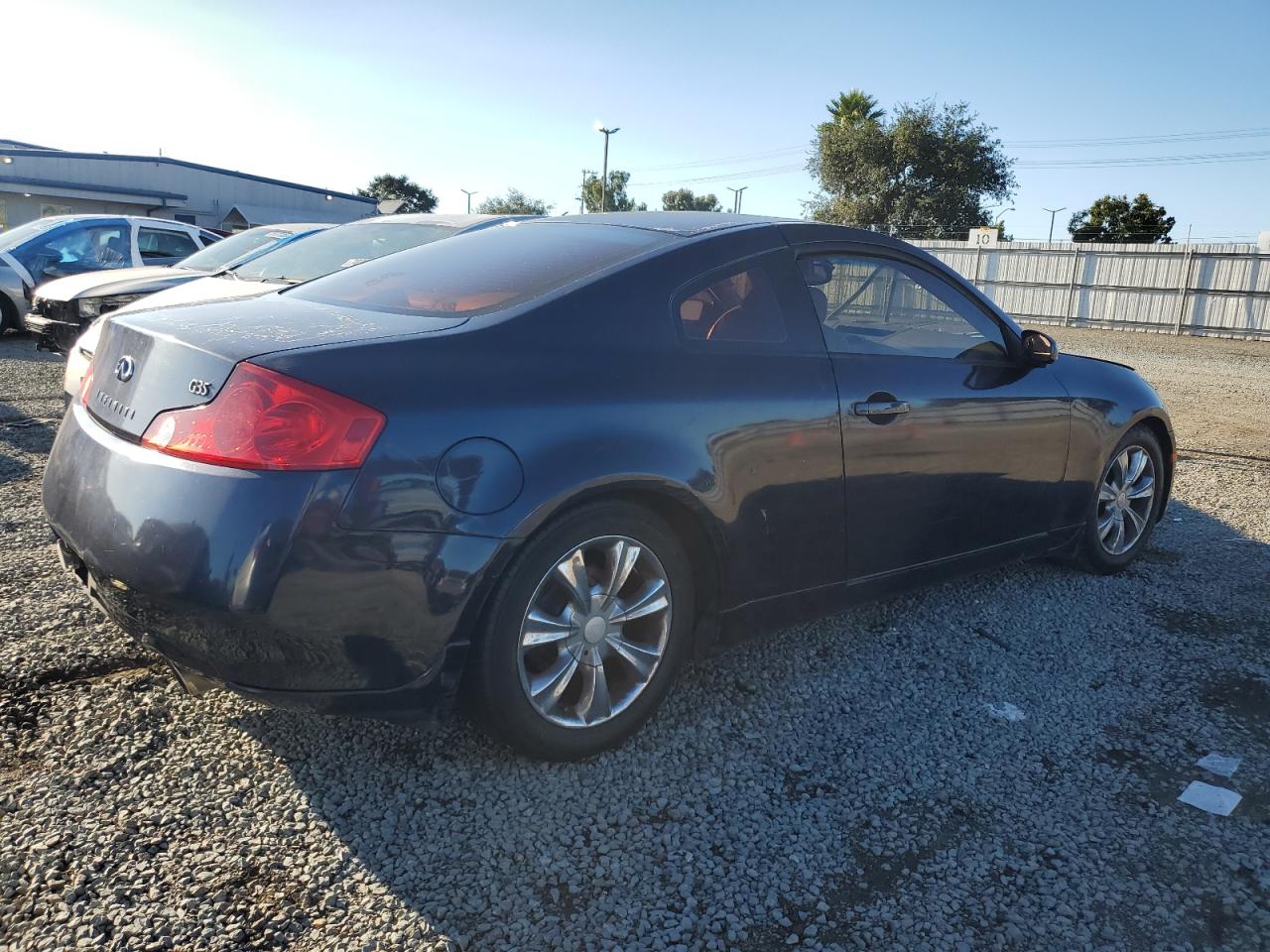INFINITI G35 Image 11