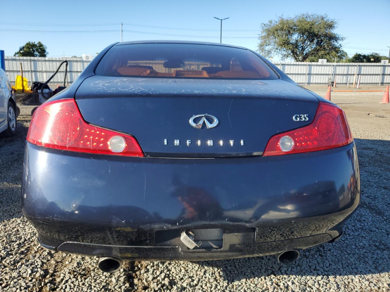 INFINITI G35 Image 10
