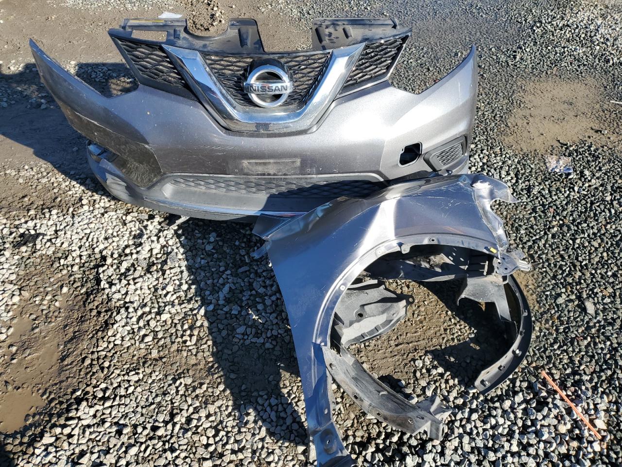 Nissan Rogue S Image 10