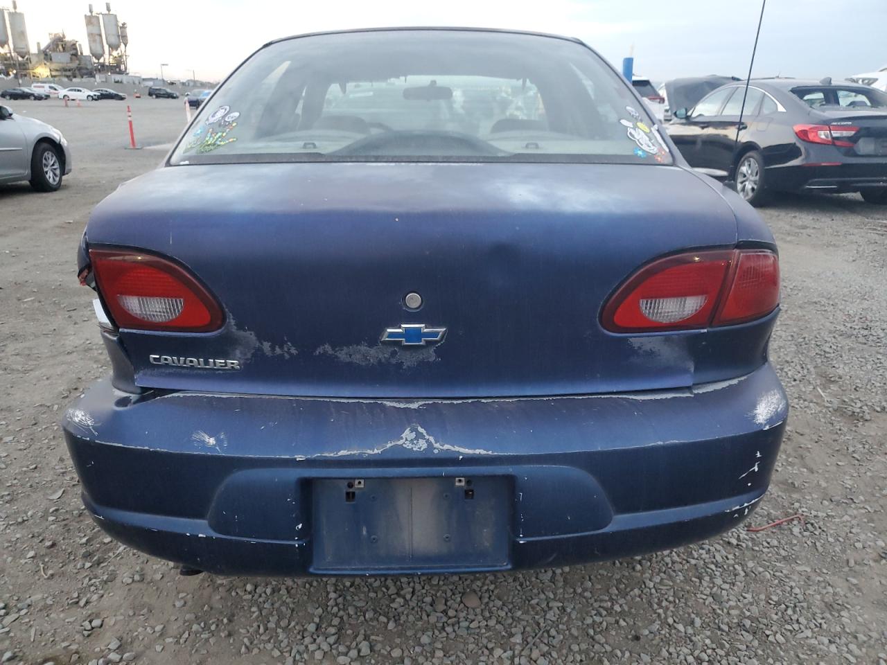 Chevrolet Cavalier Base Image 2
