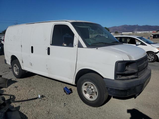 Chev Express Image 3