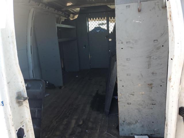 Chev Express Image 5