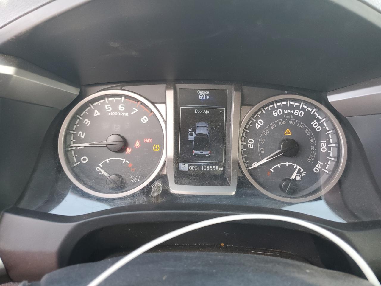 Toyota Tacoma Access Cab Image 6