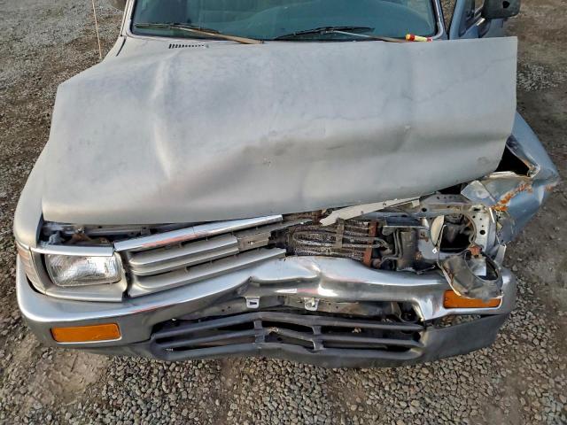 Toyota Pickup 1/2 Ton Short Wheelbase Dlx Image 12