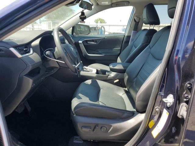 Toyota RAV4 Xle Premium Image 4