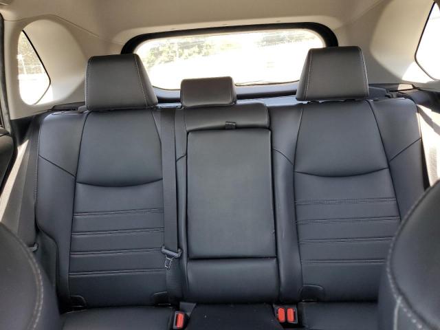 Toyota RAV4 Xle Premium Image 10