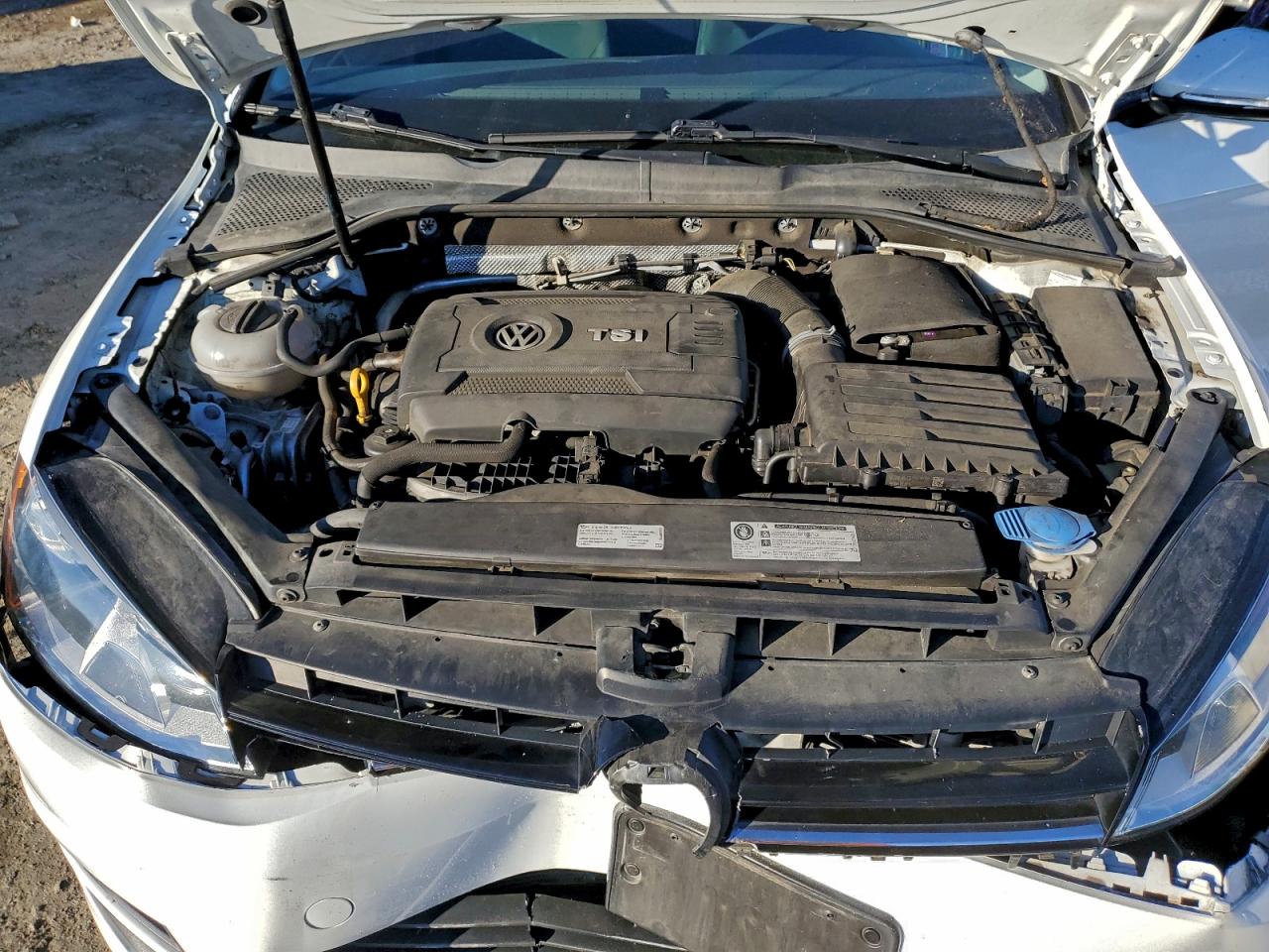 Volkswagen Golf S Image 2