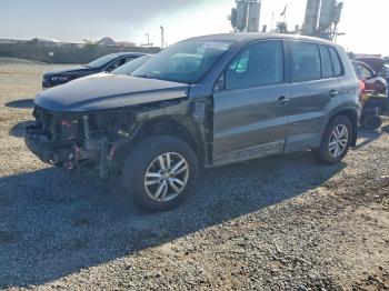  Salvage Volkswagen Tiguan