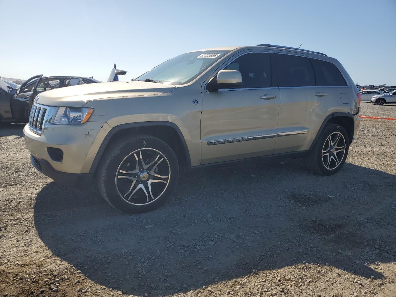 Jeep Grand Cherokee Laredo Image 1