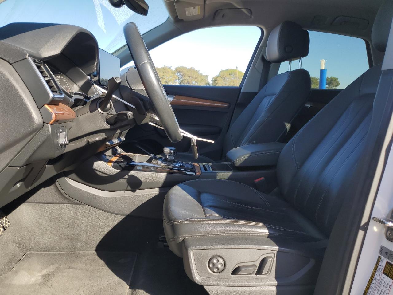 Audi Q5 Premium Image 4