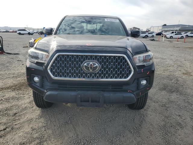 Toyota Tacoma Double Cab Image 11