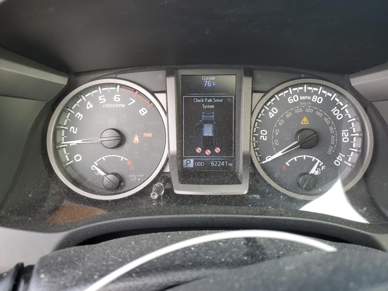 Toyota Tacoma Double Cab Image 12