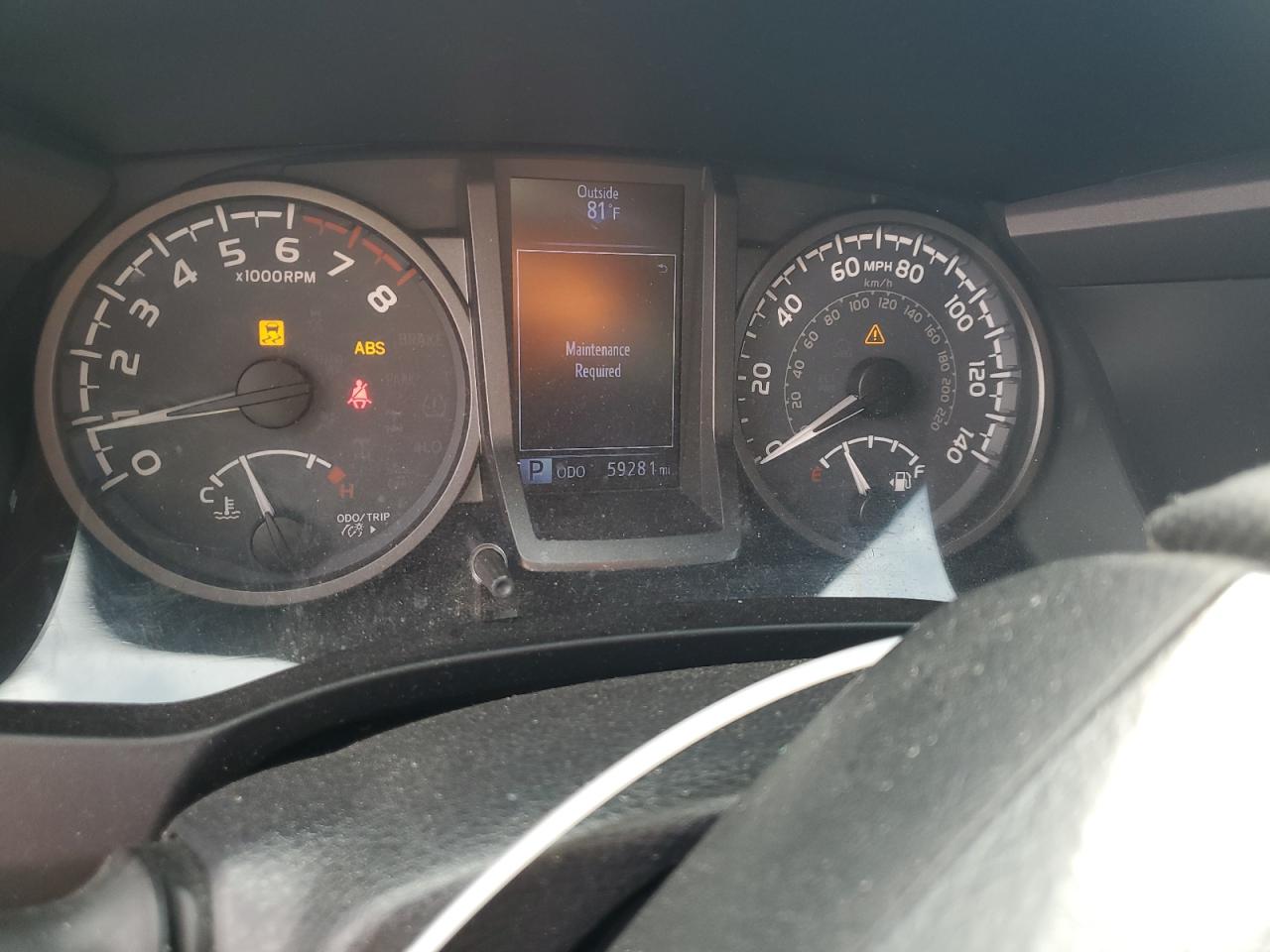 Toyota Tacoma Double Cab Image 11