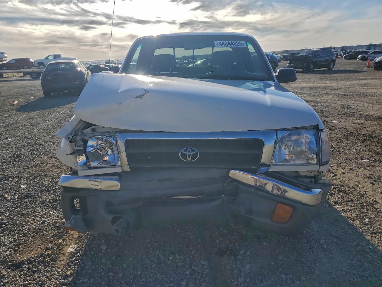 Toyota Tacoma Xtracab Image 3