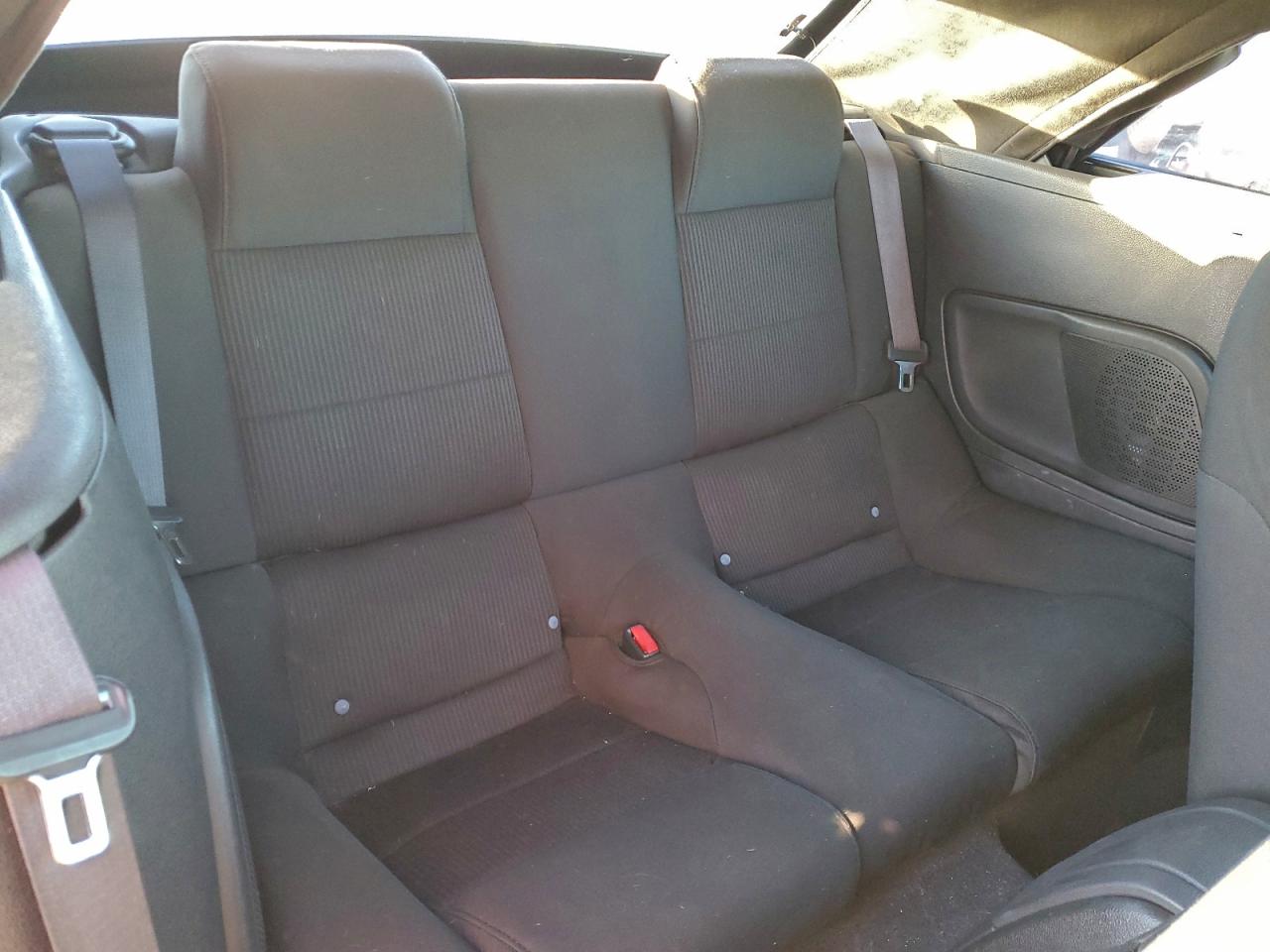 Ford Mustang Image 8